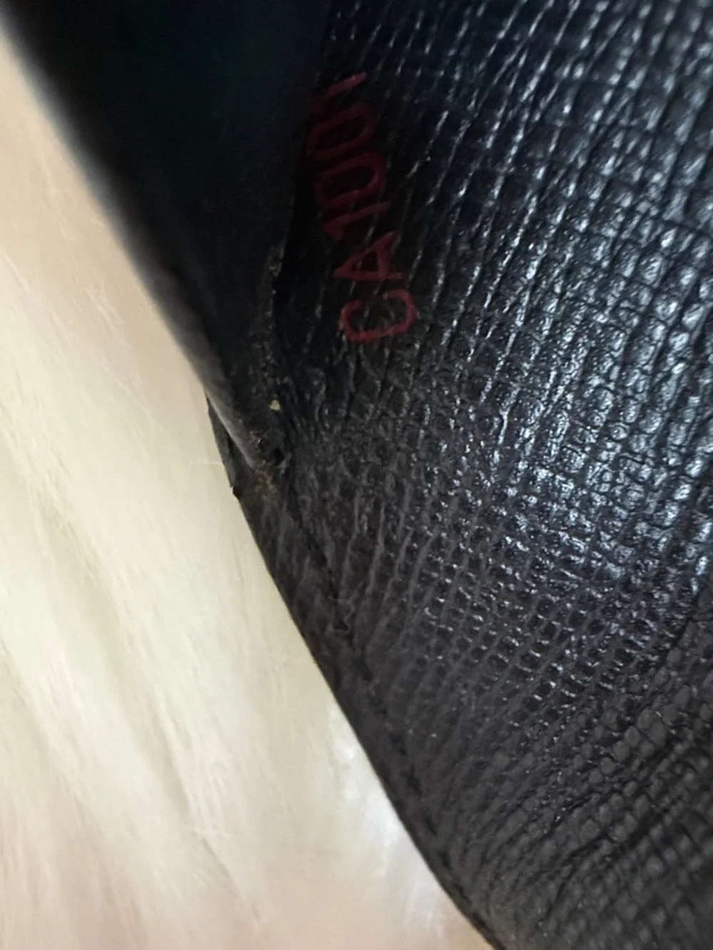 Louis Vuitton Black Epi Leather Small Agenda Cover - Picture 8 of 10